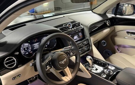 Bentley Bentayga I, 2025 год, 42 900 000 рублей, 11 фотография