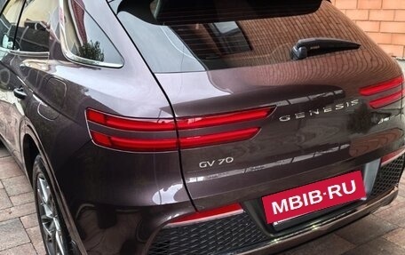 Genesis GV70, 2021 год, 4 300 000 рублей, 3 фотография