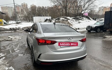 Hyundai Solaris II рестайлинг, 2021 год, 1 990 000 рублей, 6 фотография