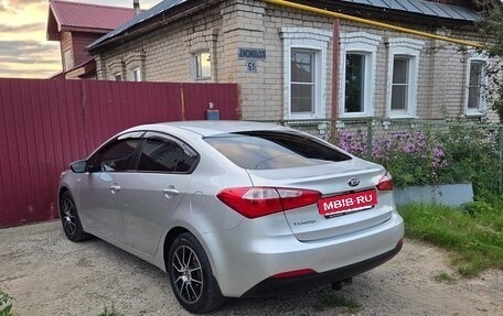 KIA Cerato III, 2013 год, 990 000 рублей, 4 фотография