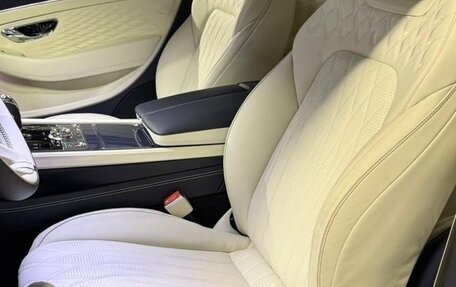 Bentley Continental GT, 2025 год, 45 900 000 рублей, 13 фотография