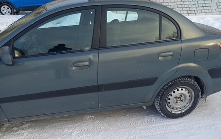 KIA Rio II, 2006 год, 280 000 рублей, 3 фотография