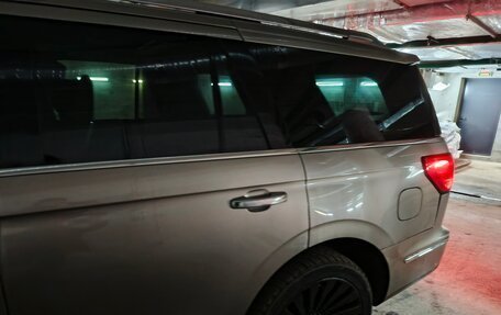 Lincoln Navigator, 2019 год, 5 555 555 рублей, 17 фотография