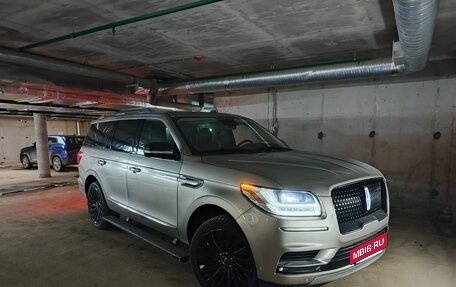 Lincoln Navigator, 2019 год, 5 555 555 рублей, 4 фотография