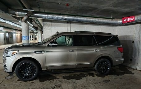 Lincoln Navigator, 2019 год, 5 555 555 рублей, 27 фотография