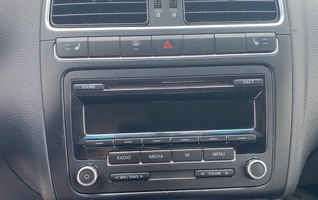 Volkswagen Polo VI (EU Market), 2010 год, 880 000 рублей, 16 фотография