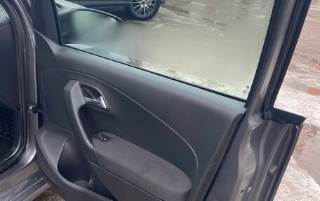 Volkswagen Polo VI (EU Market), 2010 год, 880 000 рублей, 11 фотография