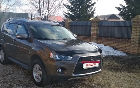 Mitsubishi Outlander III рестайлинг 3, 2010 год, 1 034 000 рублей, 3 фотография