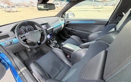 Opel Astra OPC H, 2007 год, 1 100 000 рублей, 12 фотография