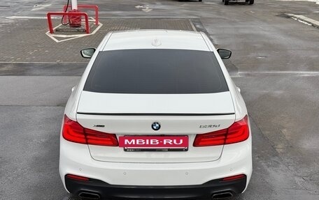 BMW 5 серия, 2018 год, 3 300 000 рублей, 8 фотография