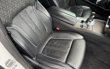 BMW 5 серия, 2018 год, 3 300 000 рублей, 16 фотография