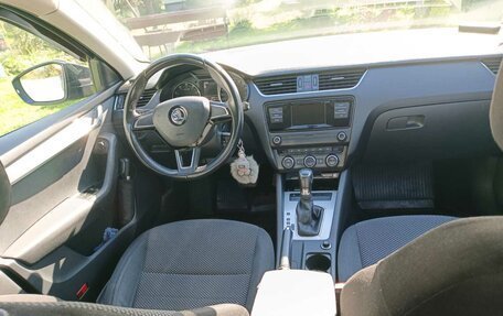 Skoda Octavia, 2015 год, 1 450 000 рублей, 8 фотография