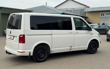 Volkswagen Caravelle T6 рестайлинг, 2018 год, 2 430 000 рублей, 5 фотография