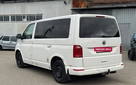 Volkswagen Caravelle T6 рестайлинг, 2018 год, 2 430 000 рублей, 7 фотография