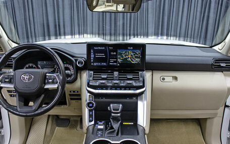 Toyota Land Cruiser, 2021 год, 9 898 000 рублей, 14 фотография