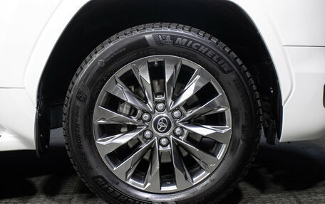 Toyota Land Cruiser, 2021 год, 9 898 000 рублей, 31 фотография