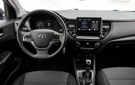 Hyundai Solaris II рестайлинг, 2021 год, 1 765 000 рублей, 8 фотография