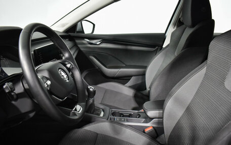 Skoda Octavia IV, 2021 год, 1 999 000 рублей, 10 фотография