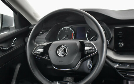 Skoda Octavia IV, 2021 год, 1 999 000 рублей, 14 фотография