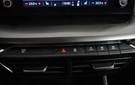 Skoda Octavia IV, 2021 год, 1 999 000 рублей, 16 фотография