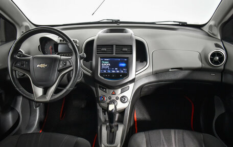 Chevrolet Aveo III, 2013 год, 640 000 рублей, 13 фотография