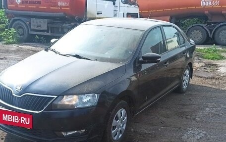 Skoda Rapid I, 2018 год, 1 000 000 рублей, 2 фотография