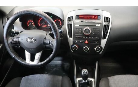 KIA cee'd I рестайлинг, 2010 год, 769 000 рублей, 9 фотография