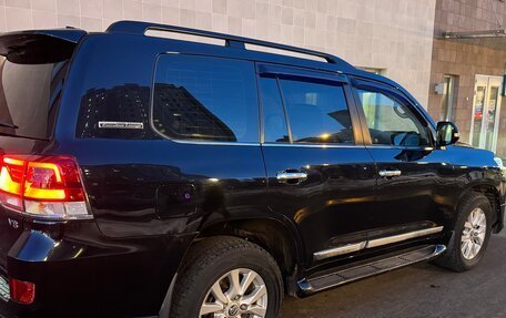 Toyota Land Cruiser 200, 2016 год, 5 700 000 рублей, 4 фотография