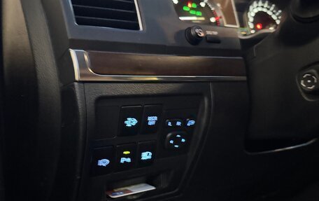 Toyota Land Cruiser 200, 2016 год, 5 700 000 рублей, 7 фотография