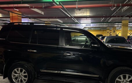 Toyota Land Cruiser 200, 2016 год, 5 700 000 рублей, 9 фотография