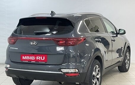 KIA Sportage IV рестайлинг, 2020 год, 2 177 000 рублей, 5 фотография