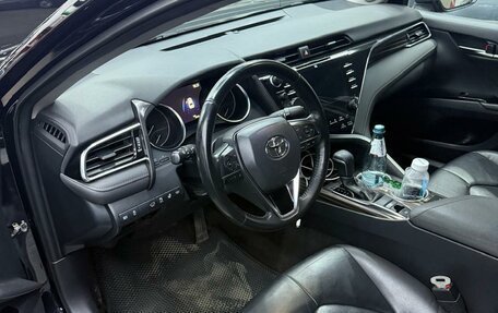 Toyota Camry, 2020 год, 3 200 000 рублей, 6 фотография