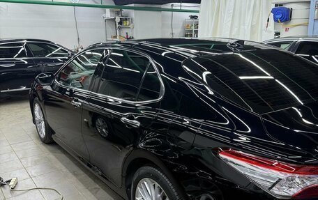 Toyota Camry, 2020 год, 3 200 000 рублей, 3 фотография