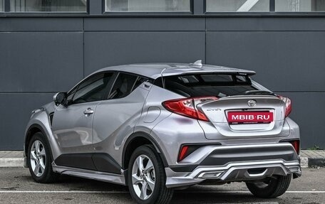 Toyota C-HR I рестайлинг, 2018 год, 1 798 070 рублей, 2 фотография