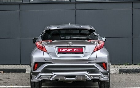 Toyota C-HR I рестайлинг, 2018 год, 1 798 070 рублей, 4 фотография