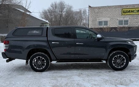 Mitsubishi L200 IV рестайлинг, 2019 год, 3 300 000 рублей, 4 фотография