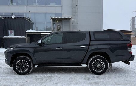 Mitsubishi L200 IV рестайлинг, 2019 год, 3 300 000 рублей, 5 фотография