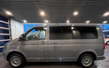 Volkswagen Caravelle T5, 2010 год, 1 650 000 рублей, 6 фотография