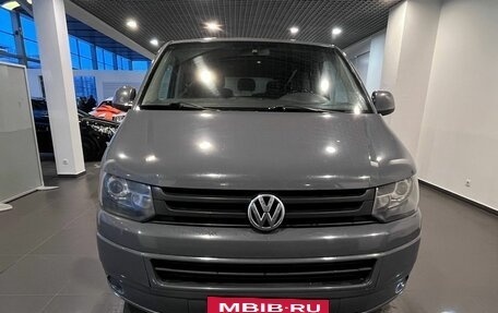 Volkswagen Caravelle T5, 2010 год, 1 650 000 рублей, 8 фотография