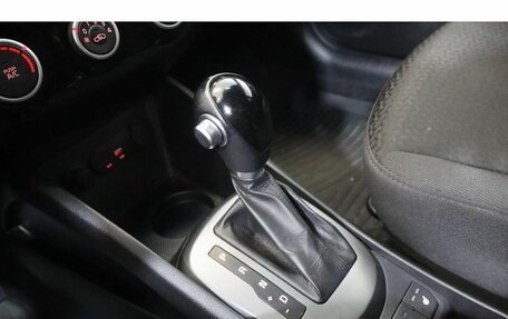 KIA Rio III рестайлинг, 2015 год, 1 068 000 рублей, 12 фотография