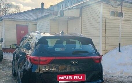 KIA Sportage IV рестайлинг, 2017 год, 1 800 000 рублей, 4 фотография