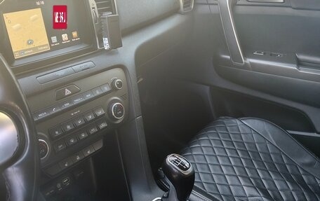 KIA Sportage IV рестайлинг, 2017 год, 1 800 000 рублей, 8 фотография