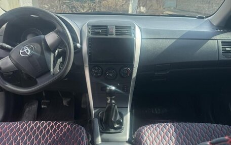 Toyota Corolla, 2010 год, 950 000 рублей, 7 фотография