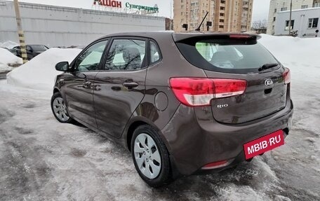 KIA Rio III рестайлинг, 2016 год, 800 000 рублей, 5 фотография