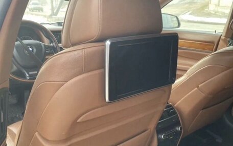 BMW 7 серия, 2013 год, 1 650 000 рублей, 12 фотография