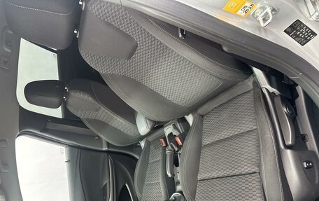 Opel Astra K, 2019 год, 1 350 000 рублей, 10 фотография