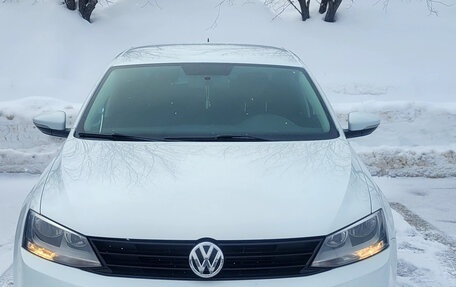 Volkswagen Jetta VI, 2016 год, 1 310 000 рублей, 1 фотография