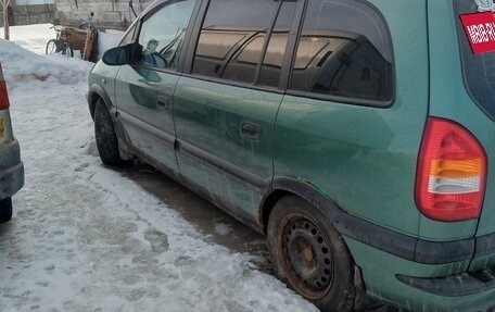 Opel Zafira A рестайлинг, 2000 год, 160 000 рублей, 1 фотография