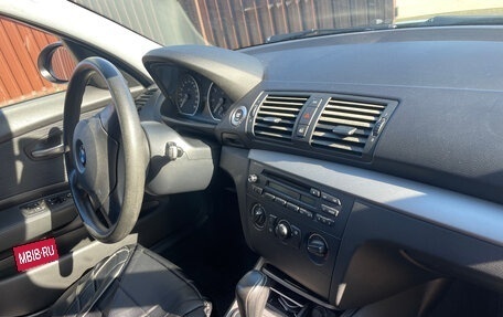 BMW 1 серия, 2009 год, 750 000 рублей, 7 фотография