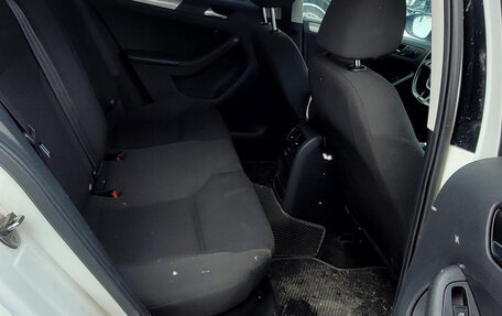 Volkswagen Jetta VI, 2016 год, 1 310 000 рублей, 12 фотография